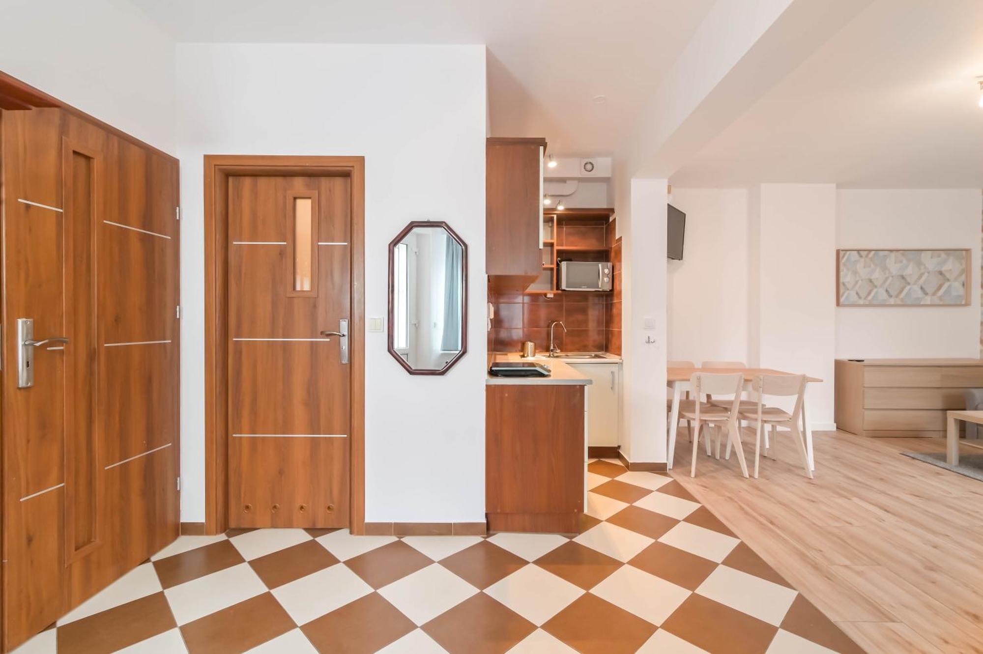 Willa Ltc Apartments Orlowo Homestay